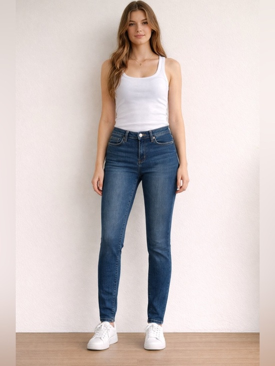 American Eagle Outfitters Denim - American Eagle Outfitters Super Stretchx4 Women's Dark Blue Jeggings. Size-10